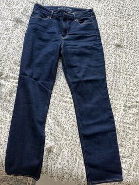 Old Navy Women's Straight Leg Jeans - Indigo Blue Wash